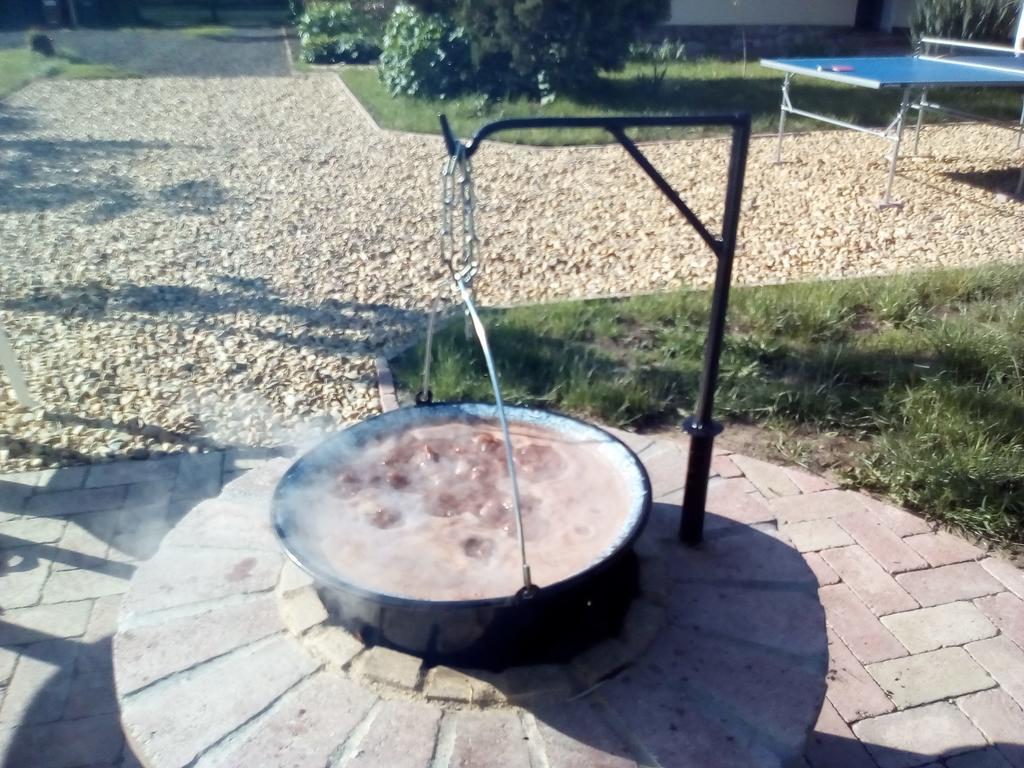 Potyka Apartman Tiszafüred Zewnętrze zdjęcie